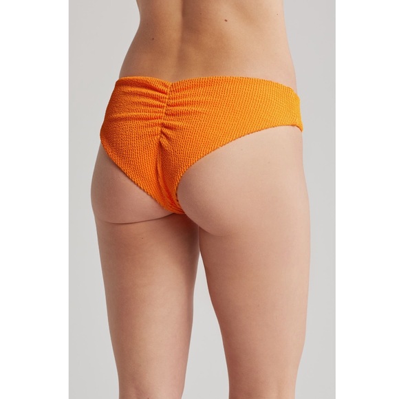 New CYN AND LUCA Pucker Ruched Back Bikini Bottoms Size L - Picture 2 of 8